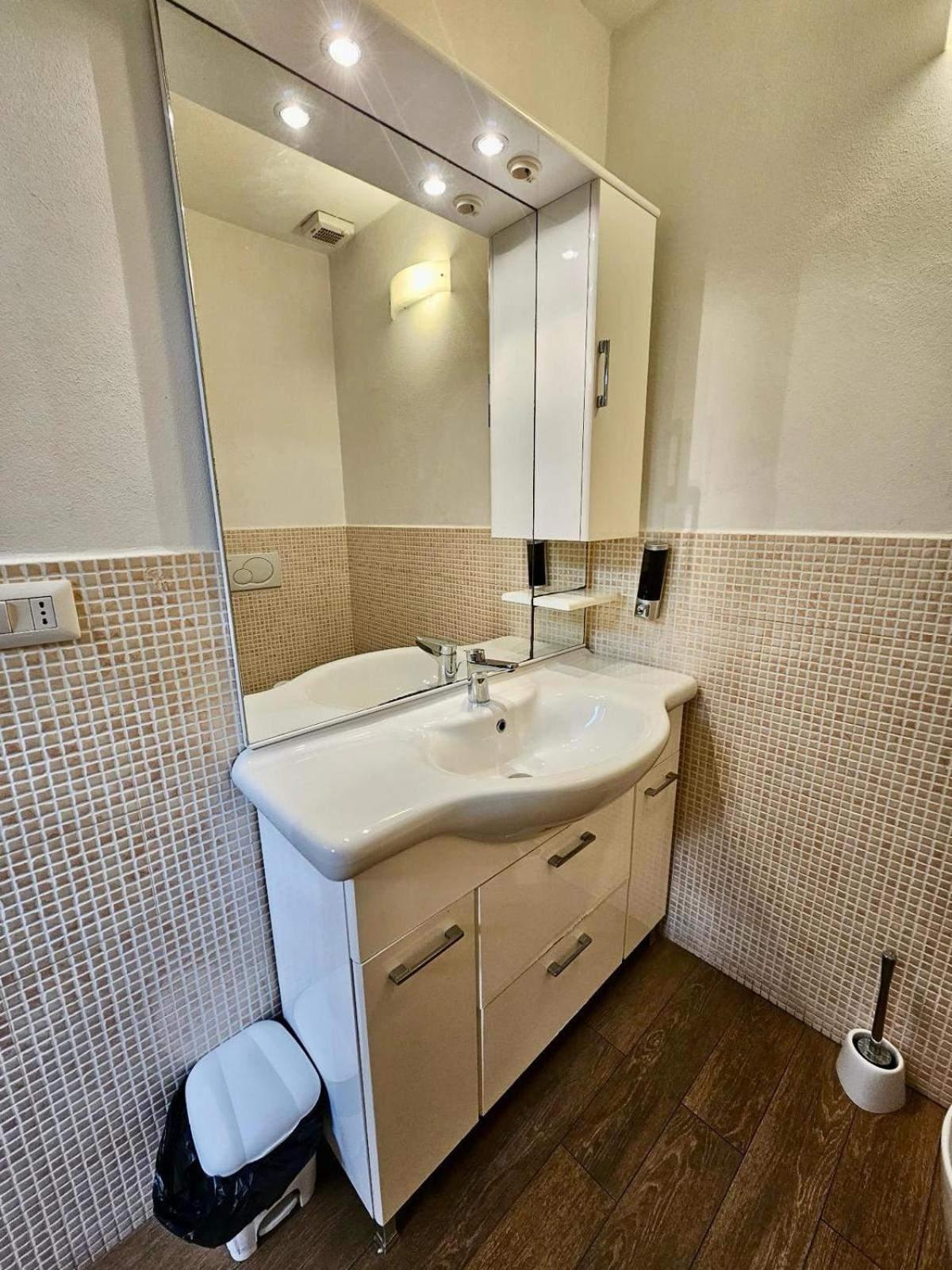 Loft Casa Zeffirino Apartment Сан Ремо Екстериор снимка